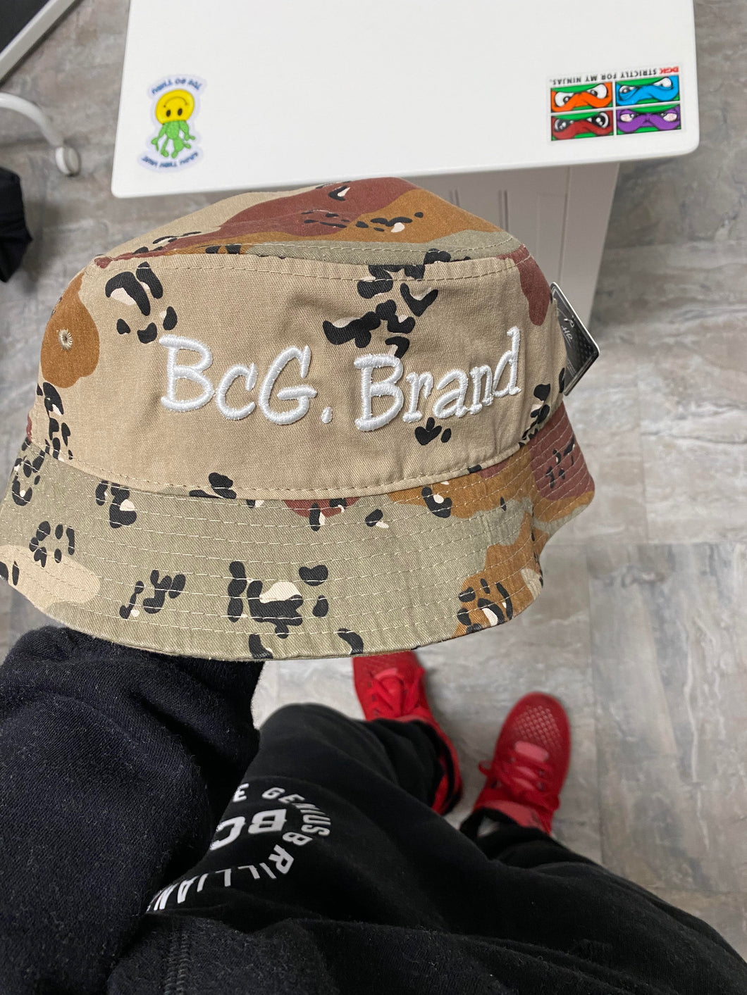 BcG. Desert Camo Bucket